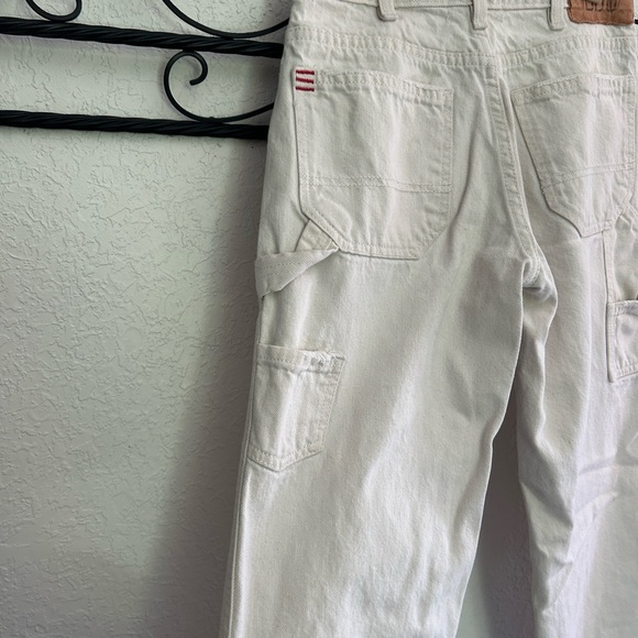 Urban Outfitters BDG Women's Straight Leg Utility Jean in Cream | Size 24 - Picture 4 of 11